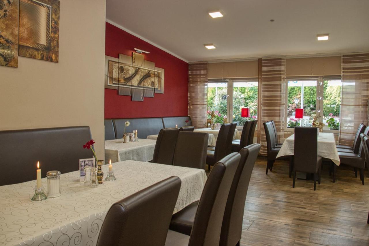 Wellnesshotel Deine Auszeit, Adults Only Achslach Exterior photo